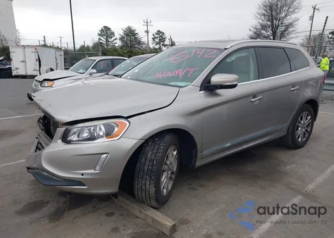 2015 Volvo Xc60 T5 Premier Plus z USA, uszkodzony, nr VIN YV440MDC0F2586142